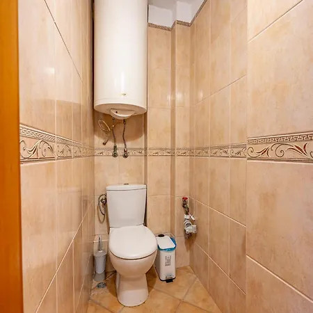 Apartment Location 2 Bedroom Next To The Warna